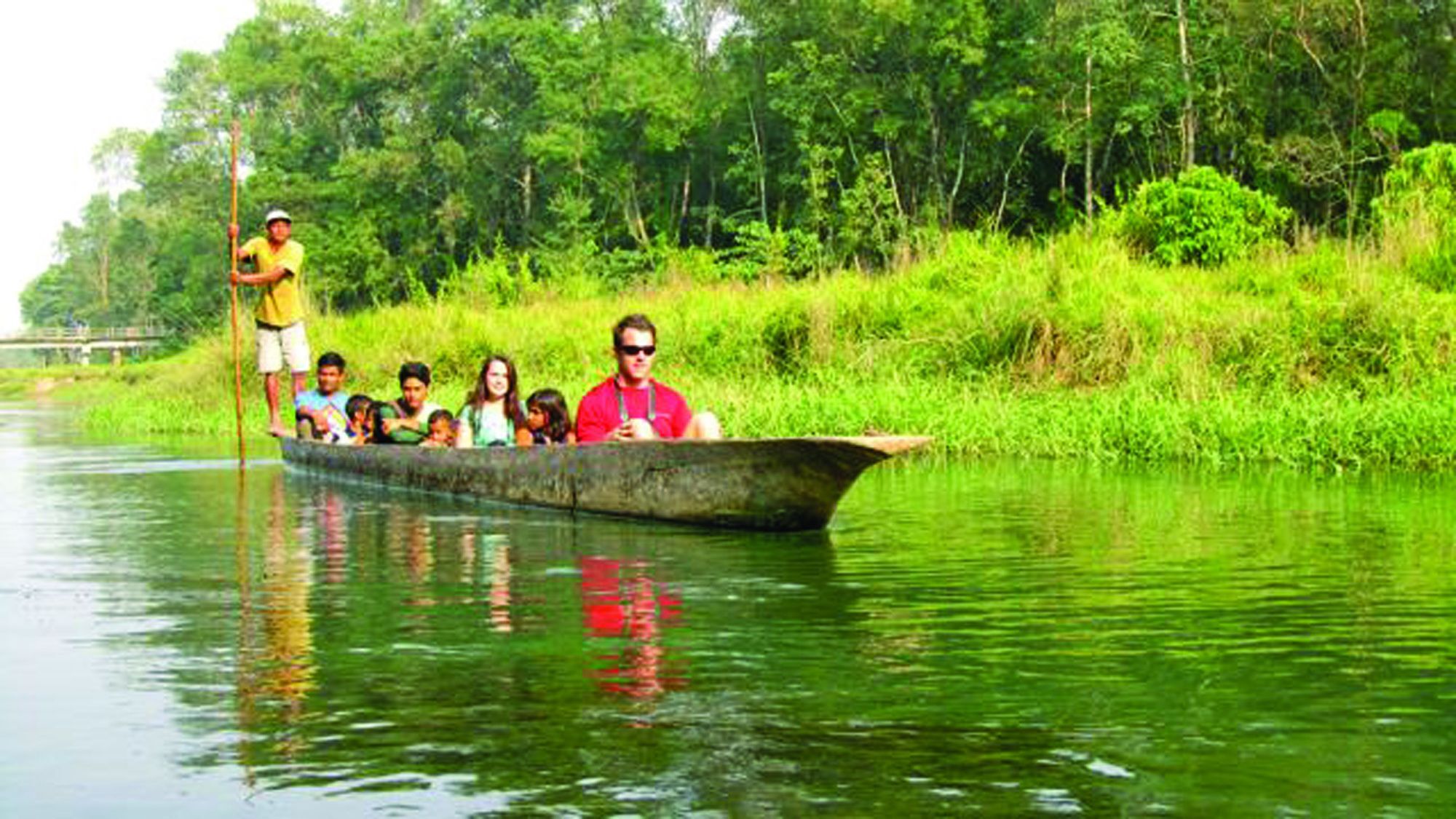 Rainbow Safari Resort Sauraha Exterior foto